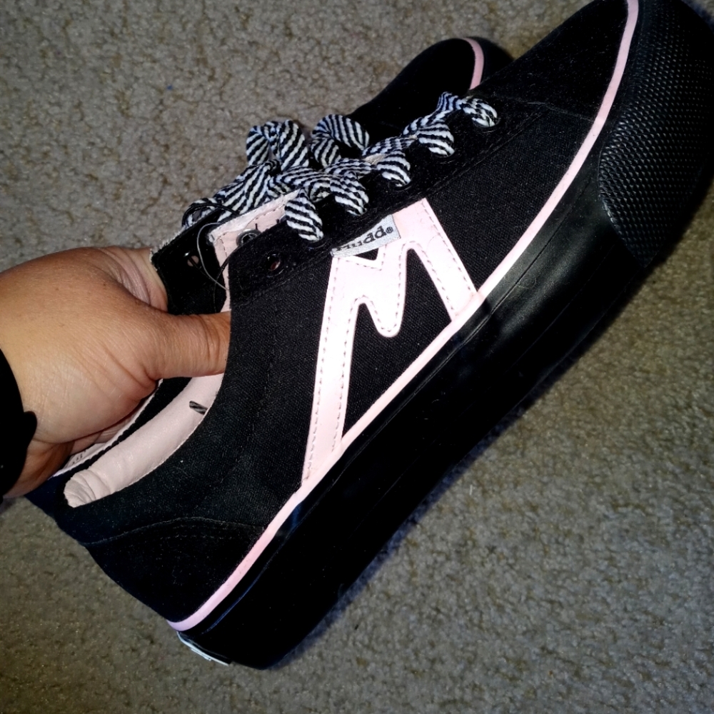 Mudd shoes